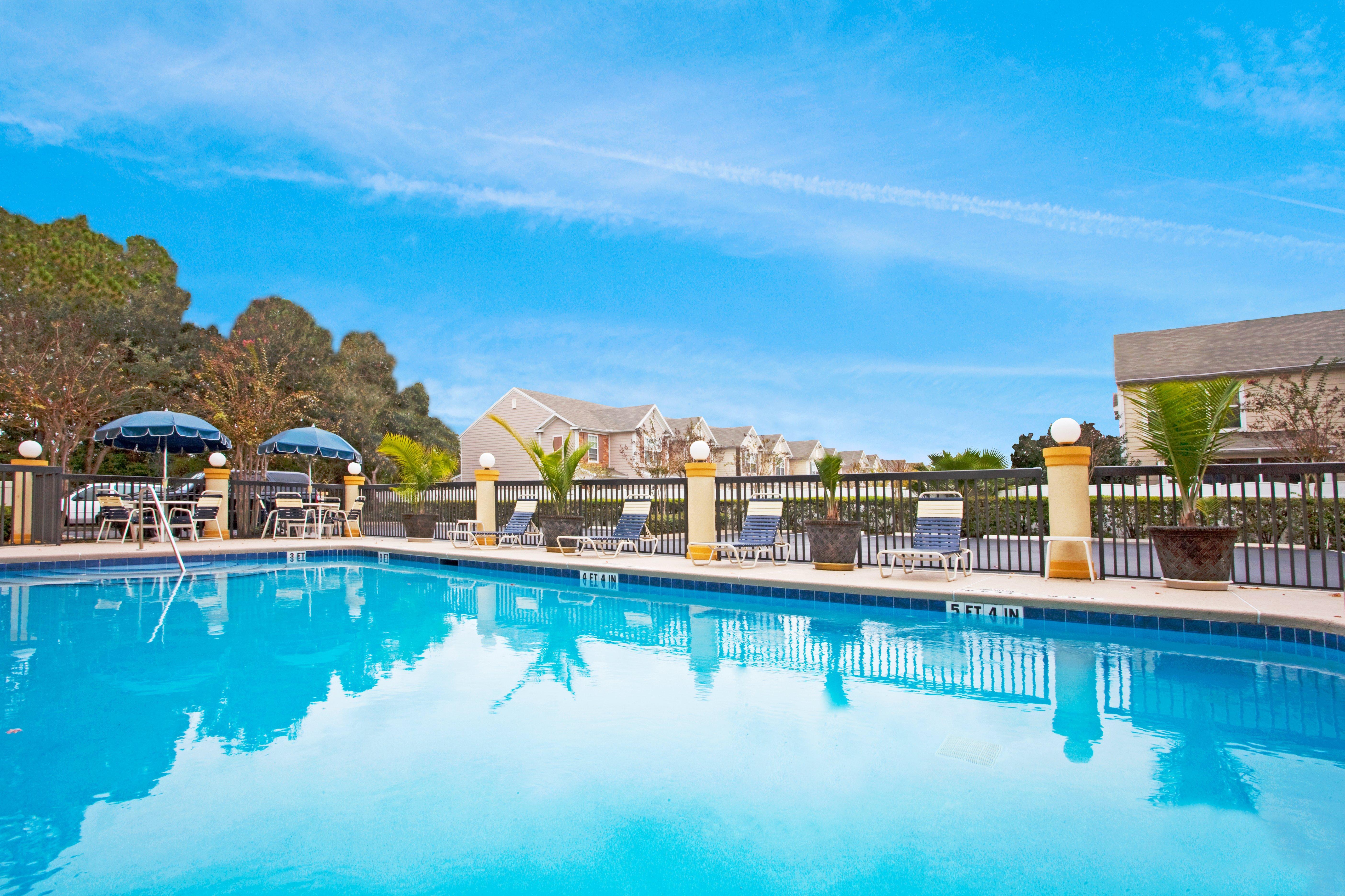 Holiday Inn Express Hotel & Suites Jacksonville-South By Ihg Buitenkant foto