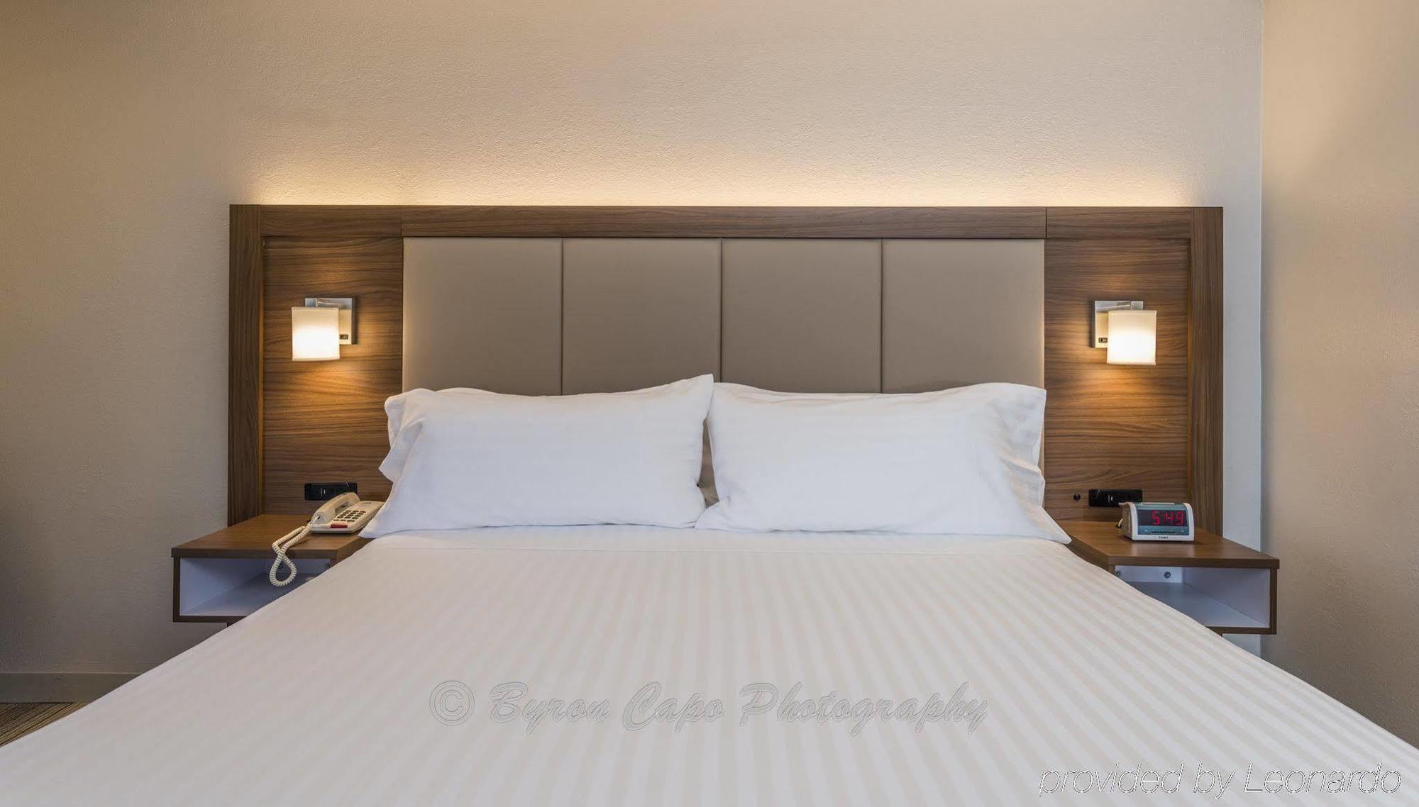 Holiday Inn Express Hotel & Suites Jacksonville-South By Ihg Buitenkant foto