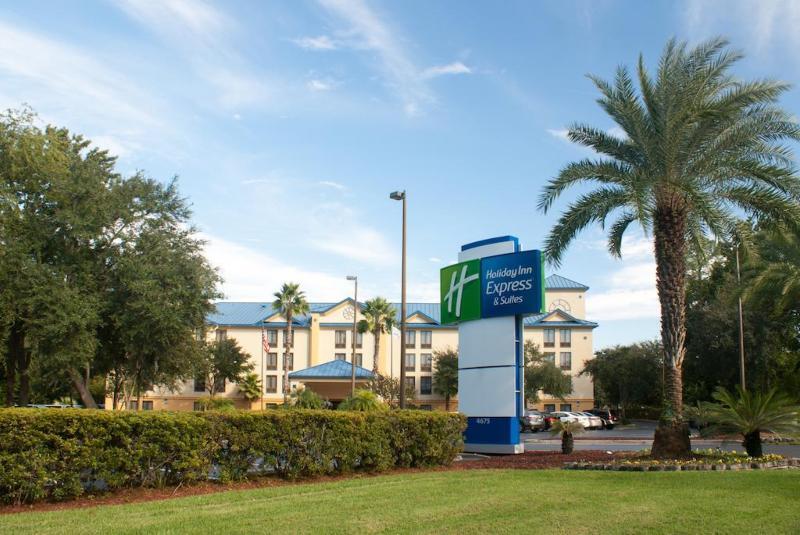 Holiday Inn Express Hotel & Suites Jacksonville-South By Ihg Buitenkant foto
